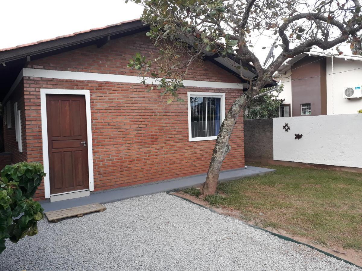 Casa Em Florianopolis, Rio Vermelho De 2 Quartos Bem Localizada エクステリア 写真
